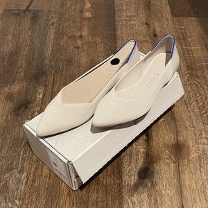 BNIB Rothy’s Ecru Points 7.5